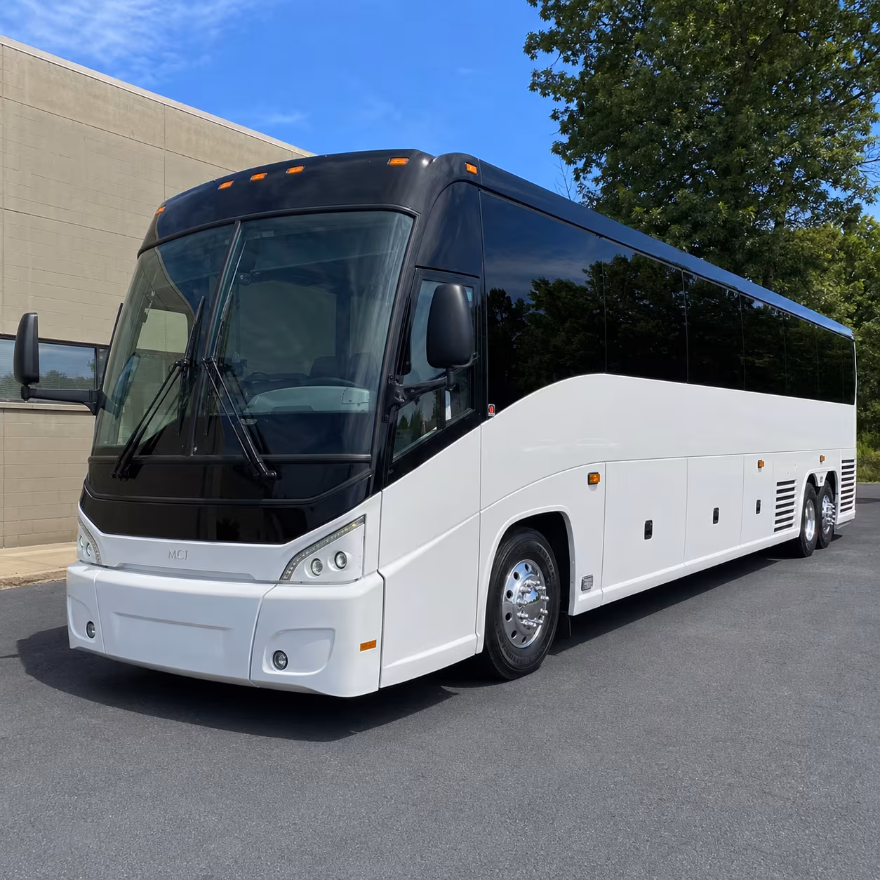 charter buses for large wedding groups traveling across the metroplex