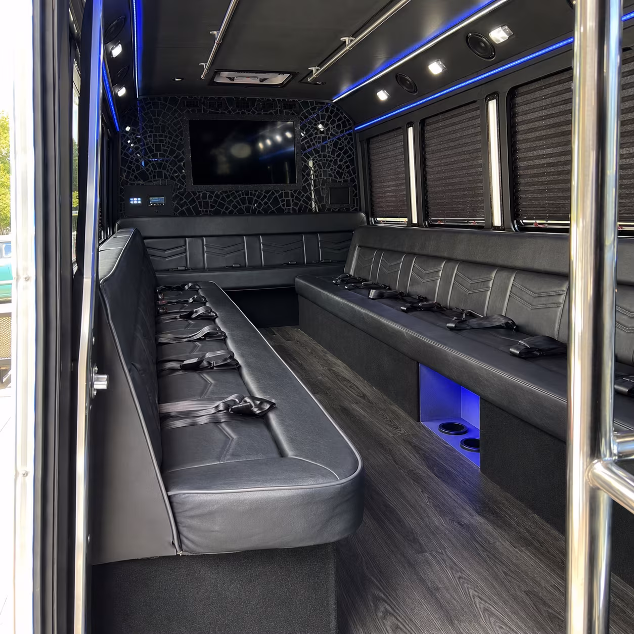 garland new years eve party bus rental