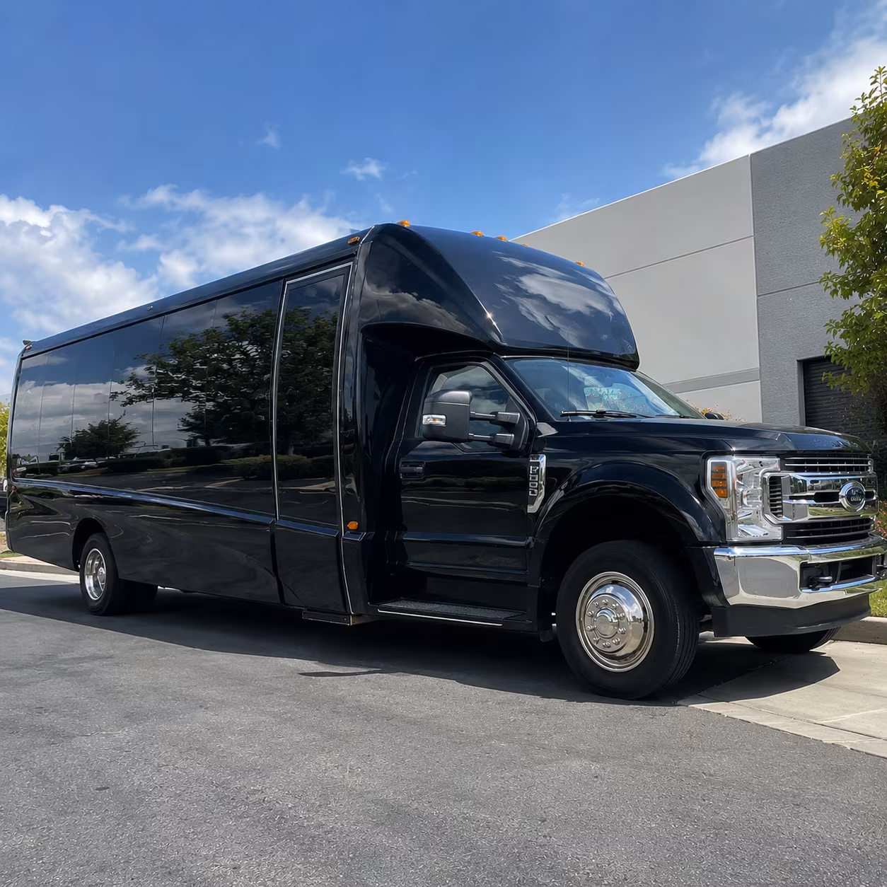 minibuses for garland elementary and middle school field trips