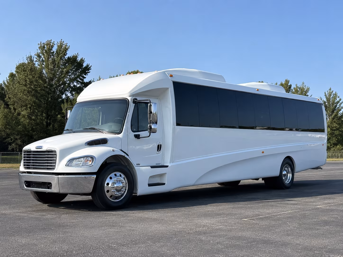 party buses for garland bachelorette bar crawls through deep ellum and uptown